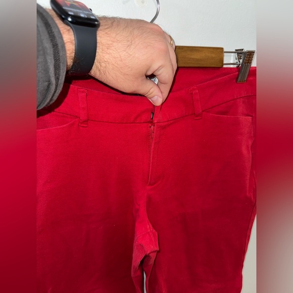 Pre-Owned Size 8 Regular Old Navy Pixie Mid Rise Robbie Red Pants - Picture 4 of 11